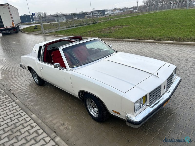 1979' Oldsmobile Cutlass photo #1