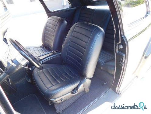 1947' Chevrolet Sedan photo #1