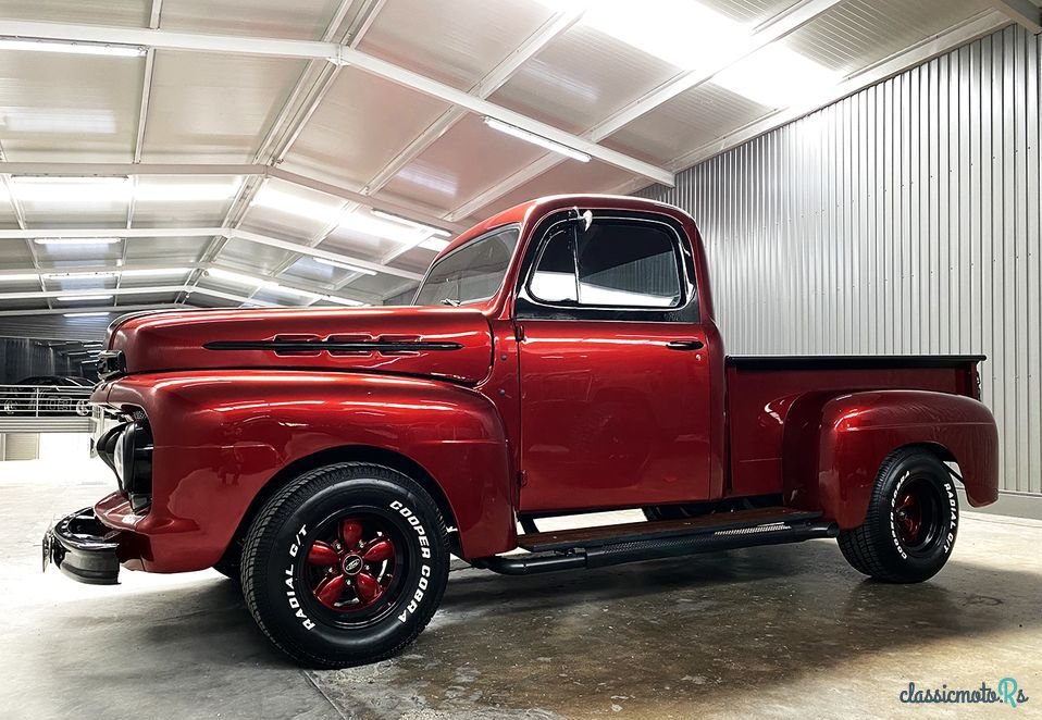 1952' Ford F-100 photo #3
