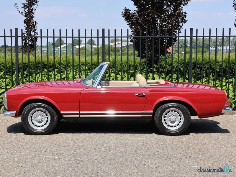 1970' Mercedes-Benz Sl Class photo #4