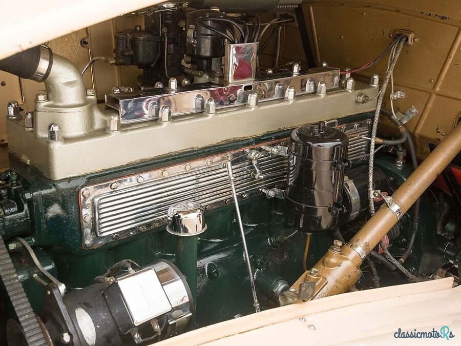 1933' Chrysler Imperial photo #5