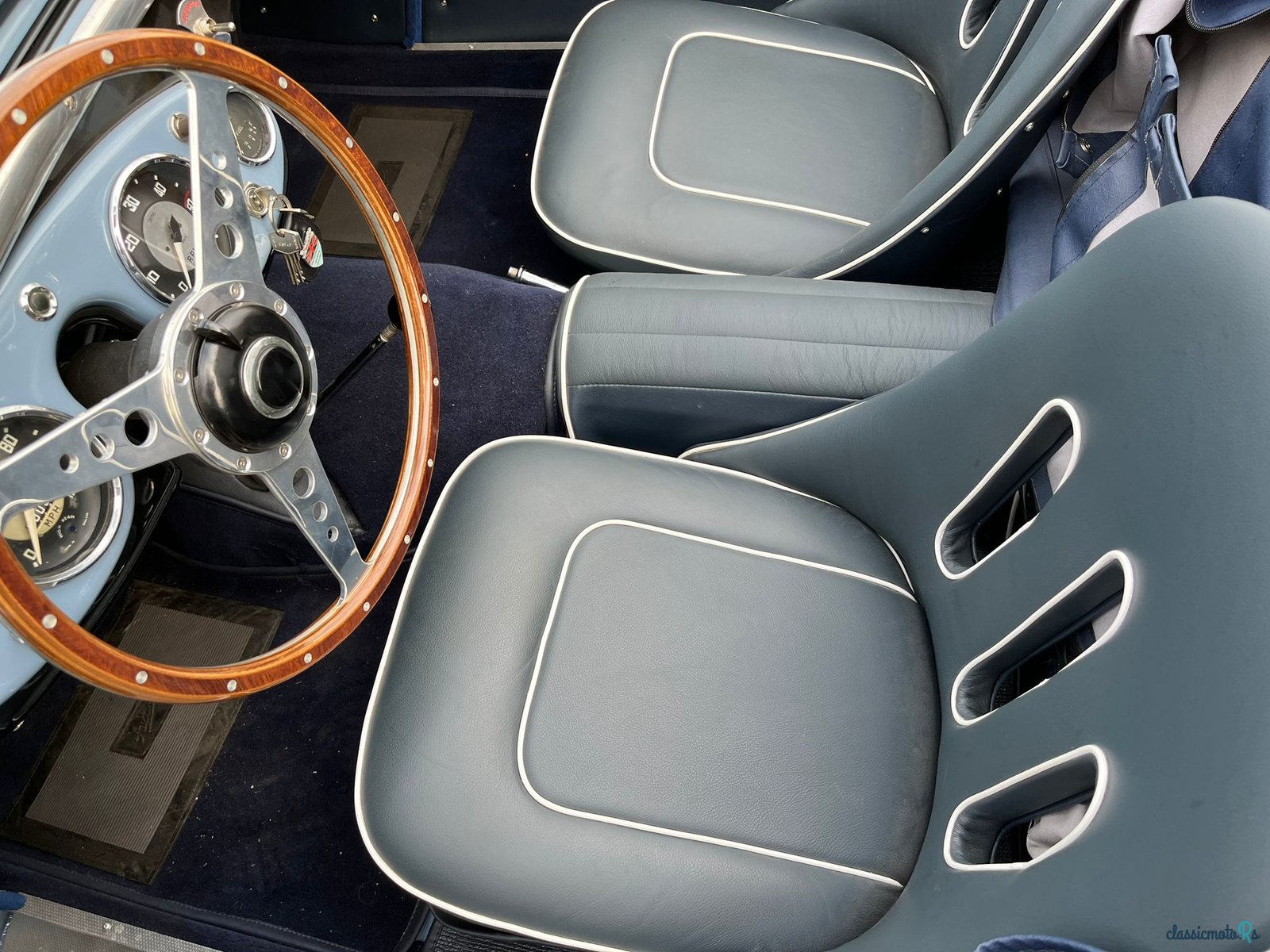 1953' Austin-Healey 100 100/4 BN1 TOPRESTORED photo #3