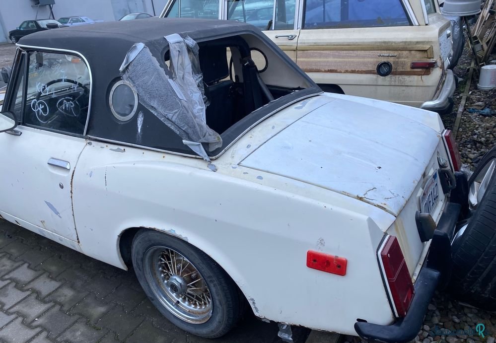 1969' Datsun photo #3