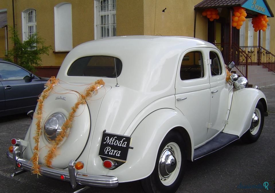 1948' Ford Pilot V8 photo #2