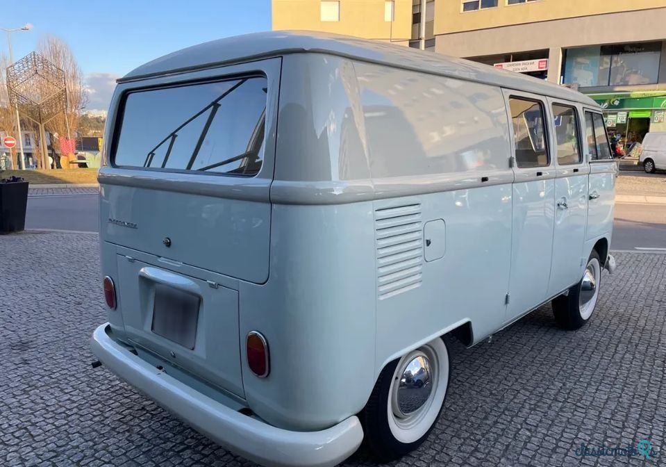 1965' Volkswagen Type 2 photo #5