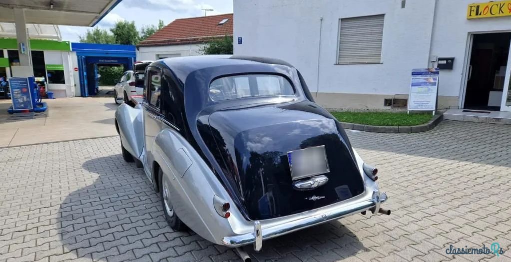 1955' Bentley R-Type photo #4