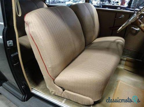 1941' Ford Deluxe Super Deluxe photo #2