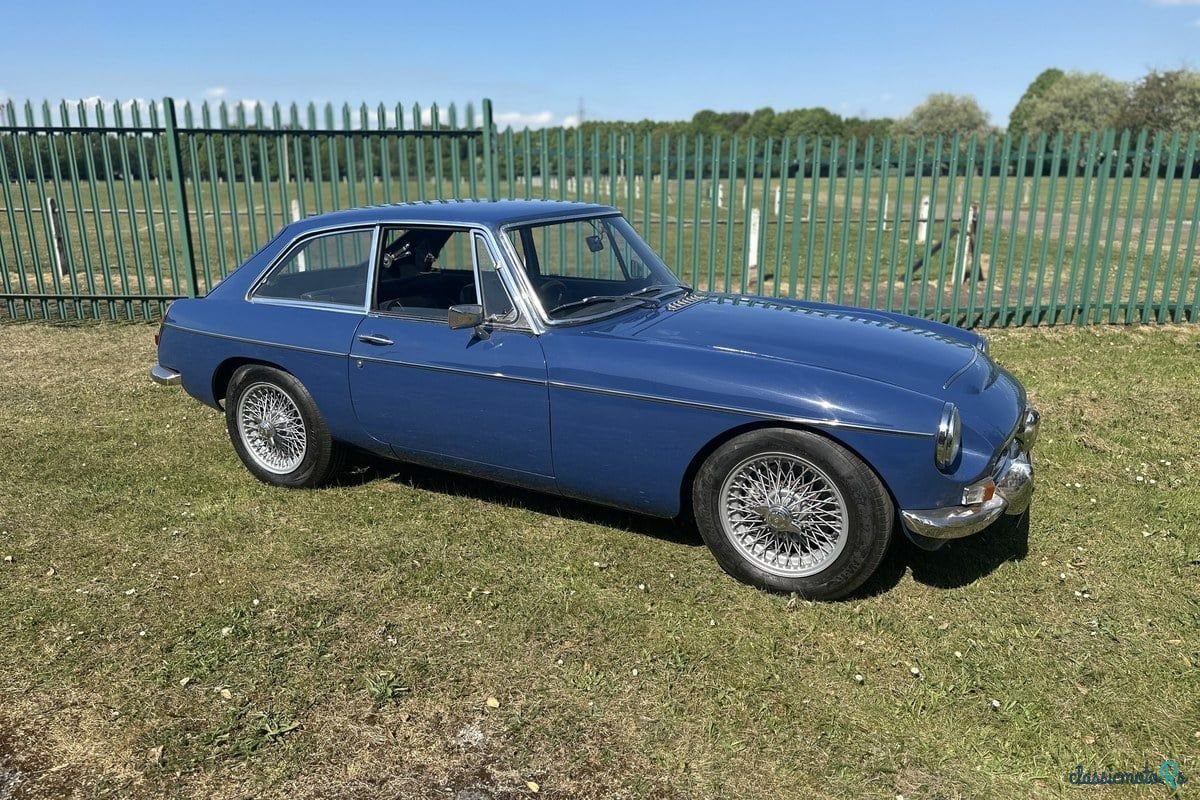 1969' MG MGC photo #1