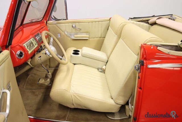 1940' Ford Deluxe photo #3