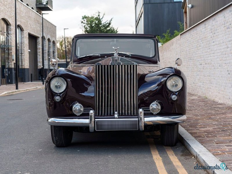 1953' Rolls-Royce Silver Wraith photo #5