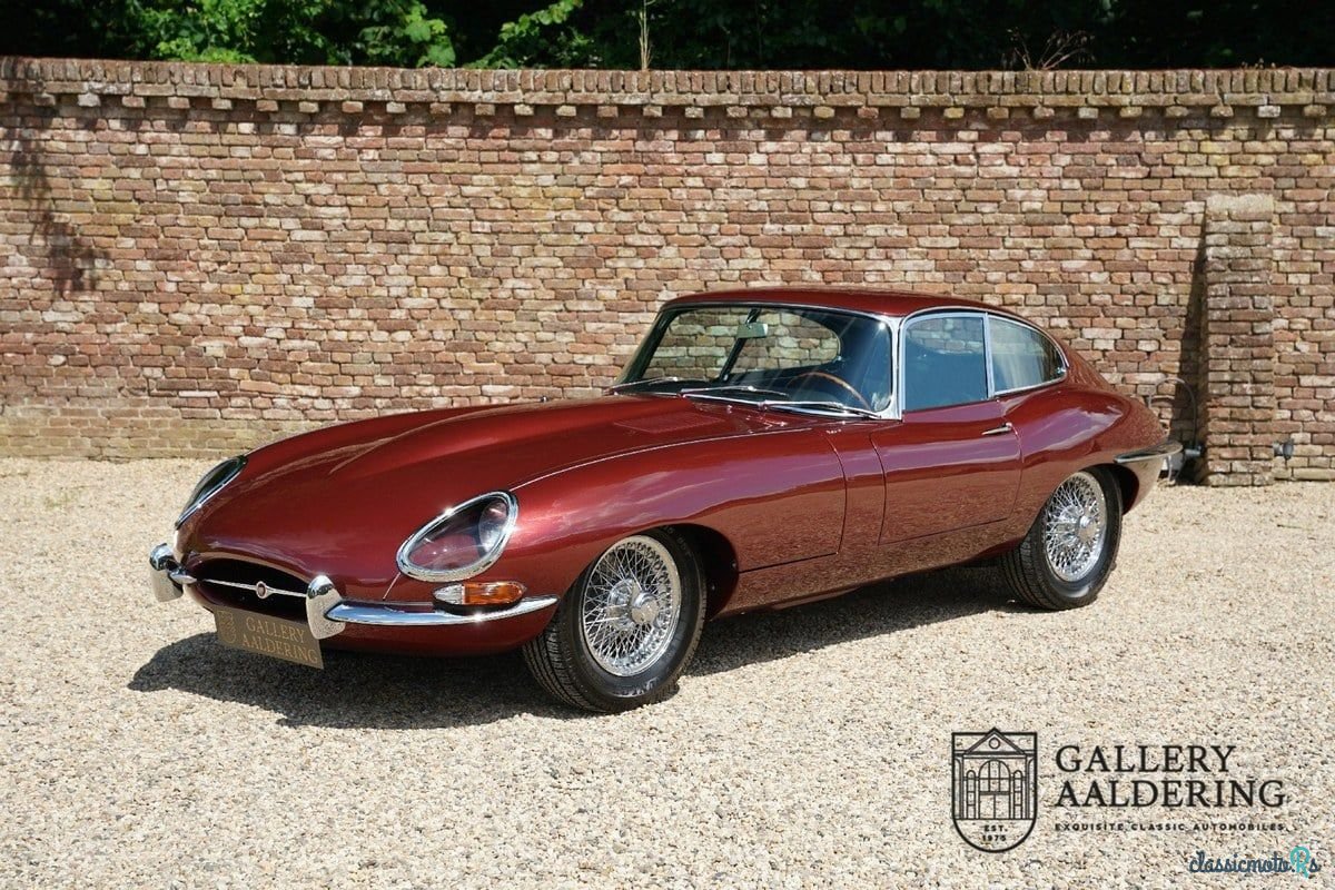 1964' Jaguar E-Type photo #1