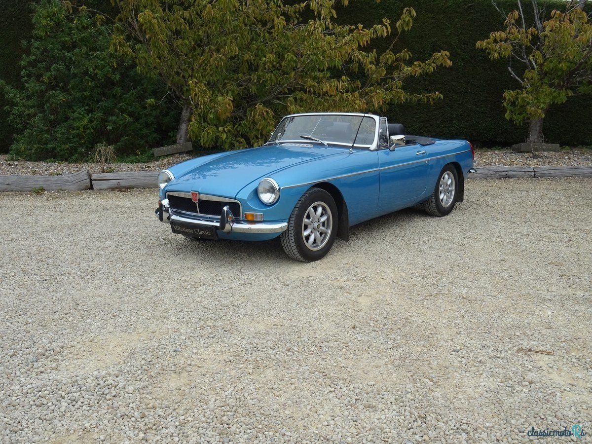 1974' MG MGB photo #1