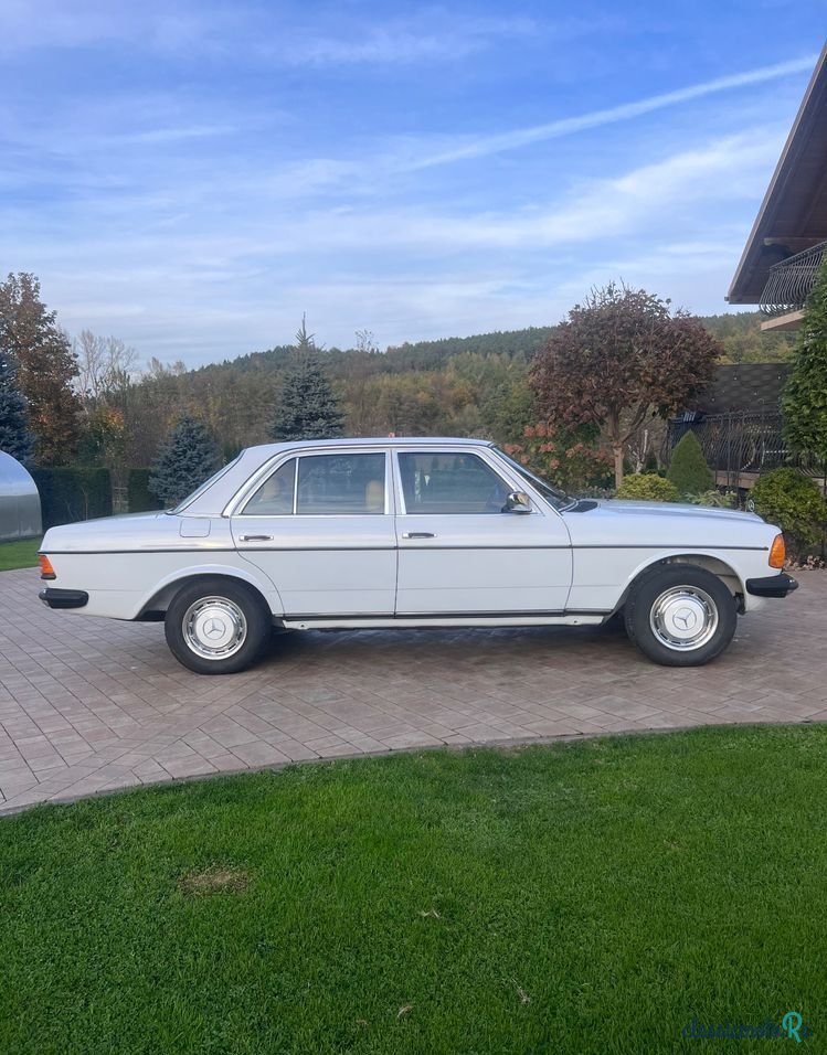 1980' Mercedes-Benz W123 photo #4