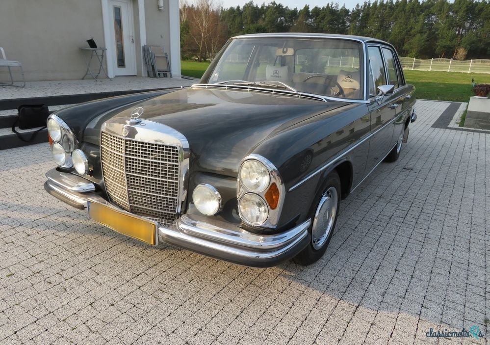 1969' Mercedes-Benz 280 photo #1