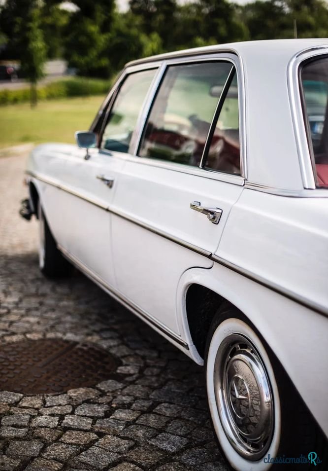 1972' Mercedes-Benz photo #3