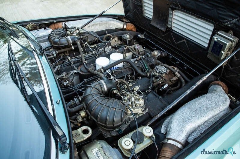 1980' Ferrari 400 photo #3