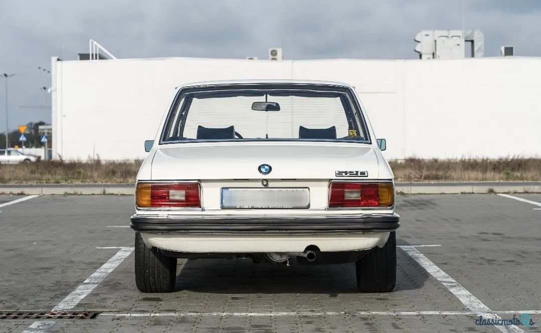 1977' BMW Seria 5 photo #6
