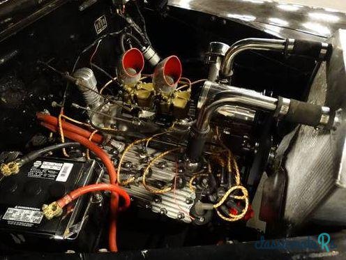 1948' Ford Deluxe photo #3