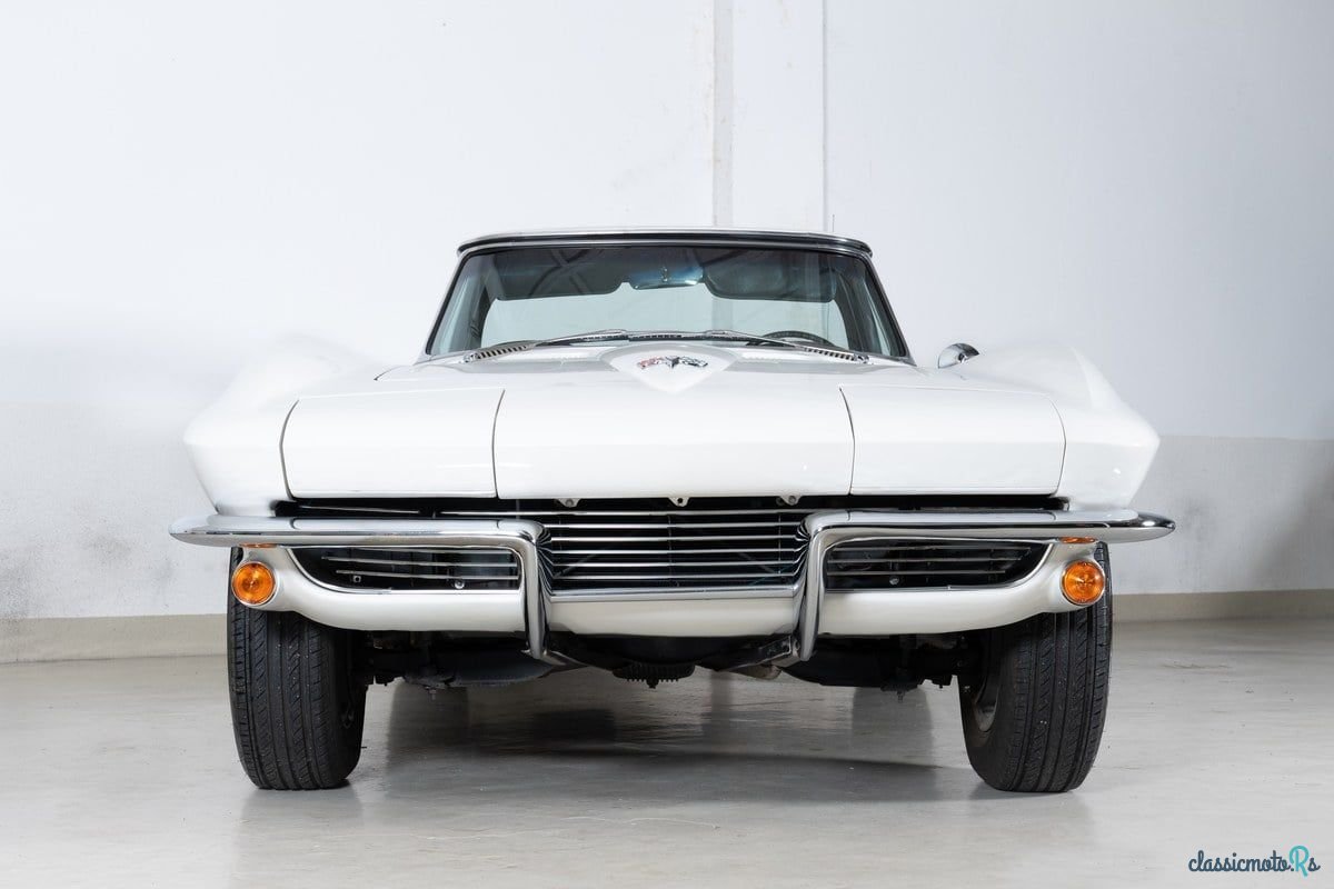 1964' Chevrolet Corvette photo #2