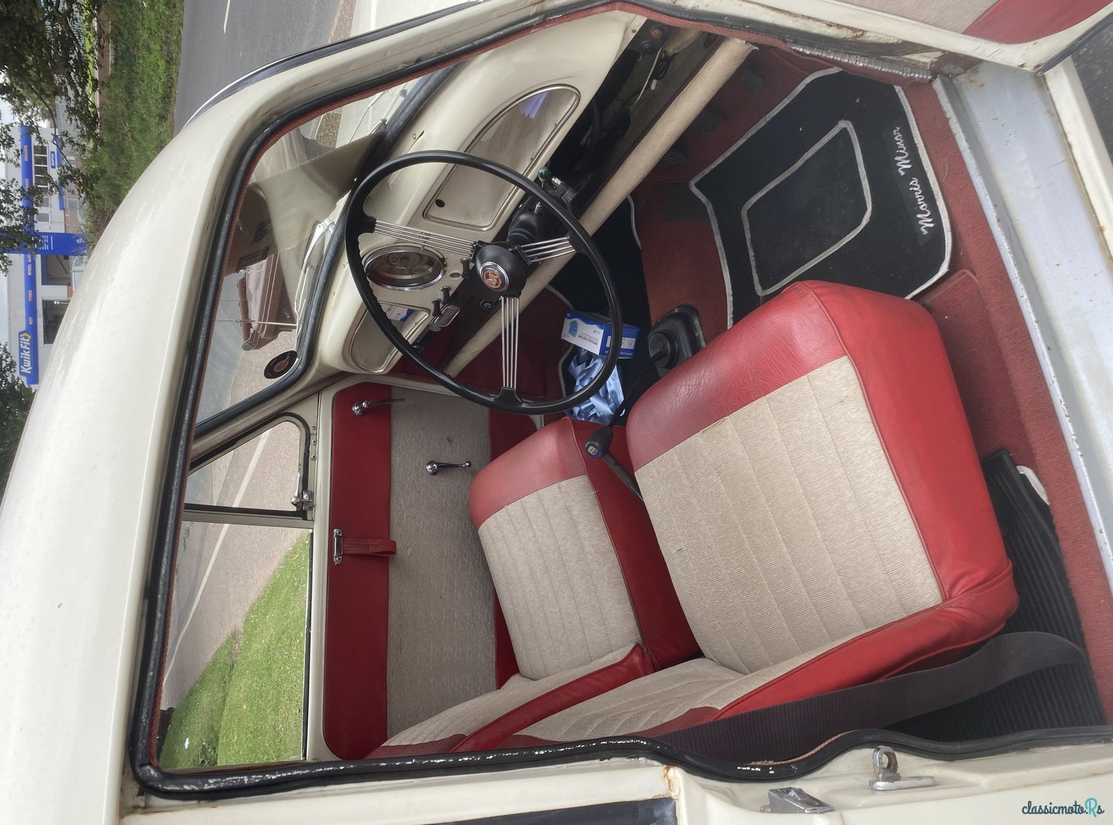1964' Morris Minor photo #5