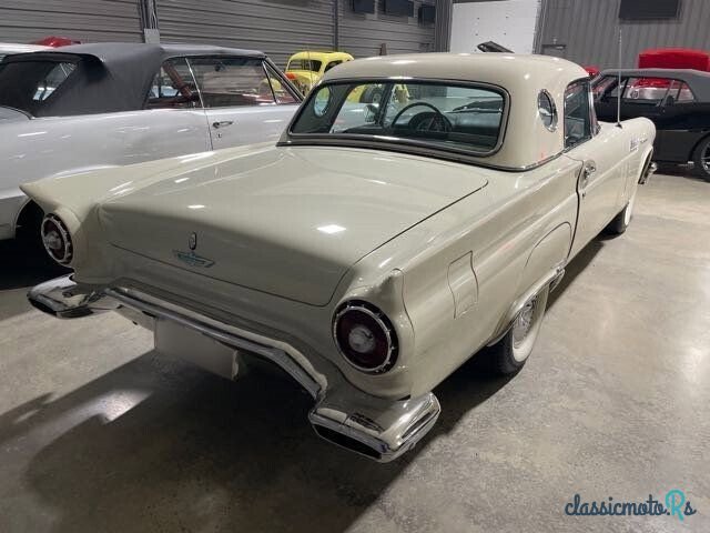 1957' Ford Thunderbird photo #3