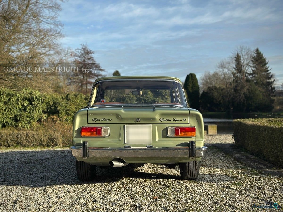 1974' Alfa Romeo Giulia photo #6