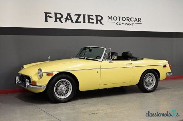 1970' MG MGB photo #2