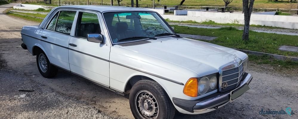 1980' Mercedes-Benz W123 photo #3