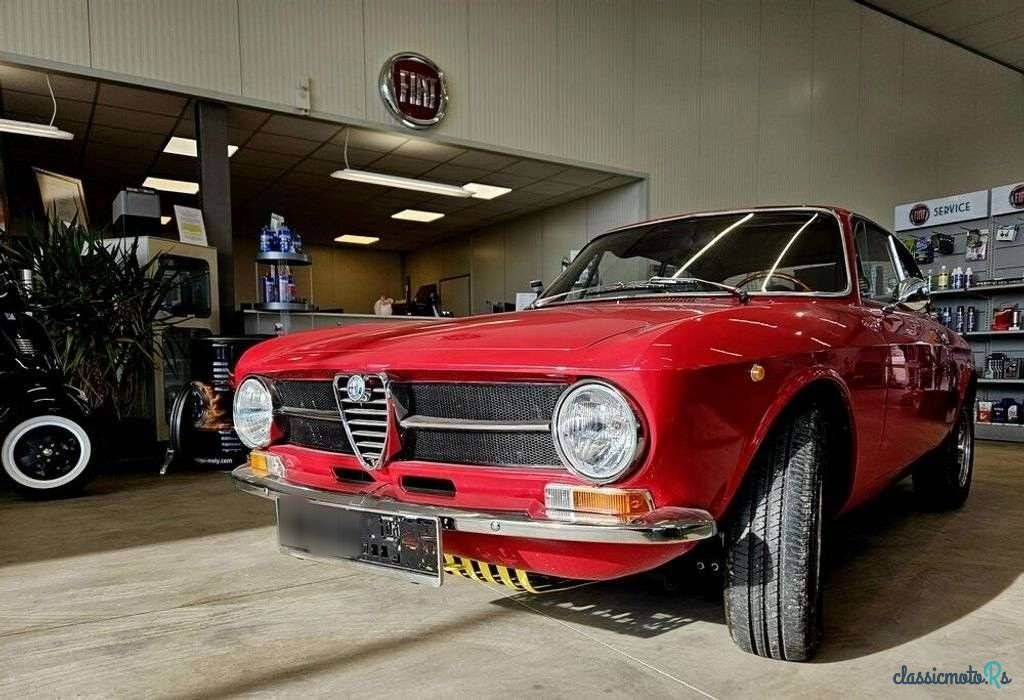 1971' Alfa Romeo photo #1