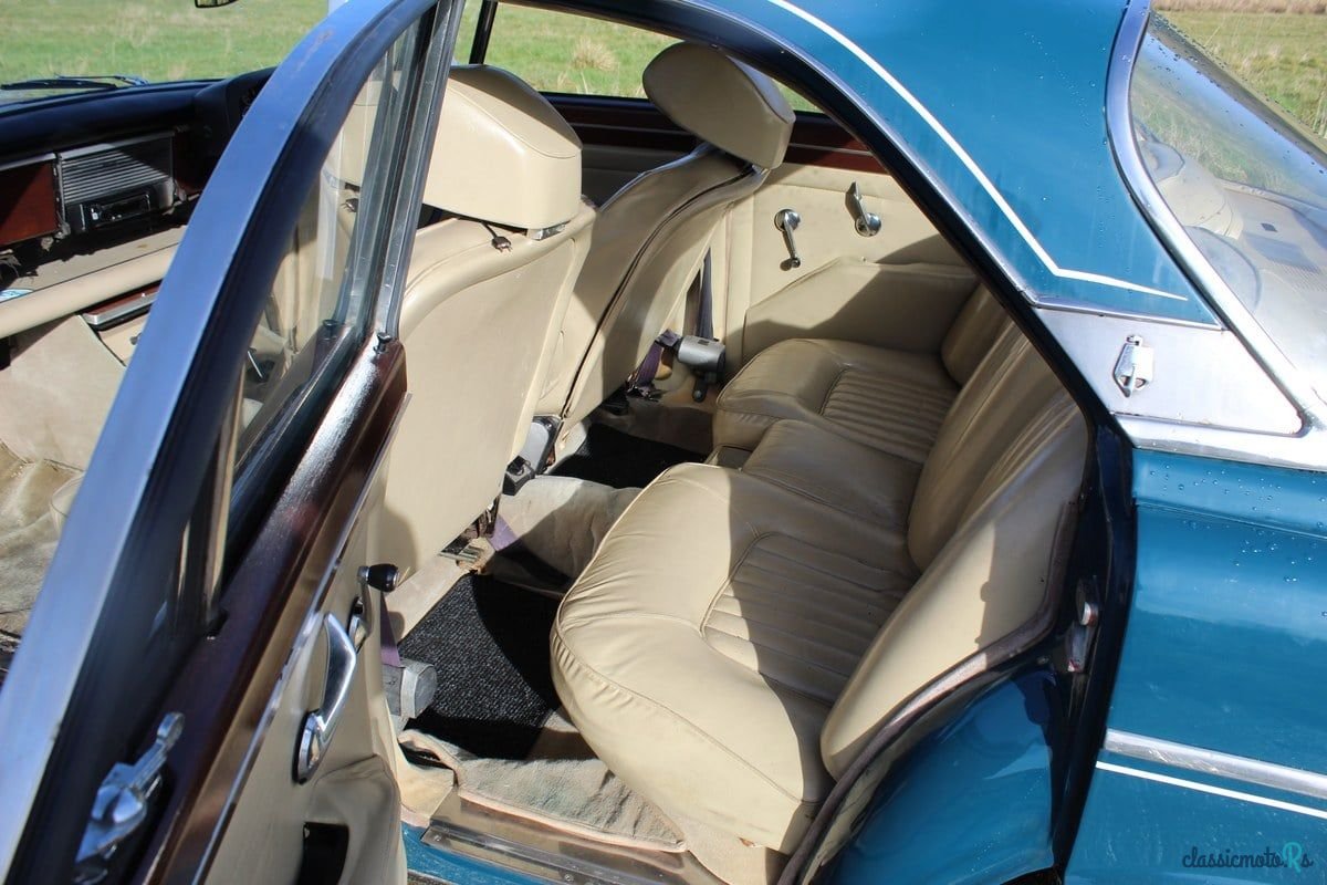 1969' Rover 350S photo #6