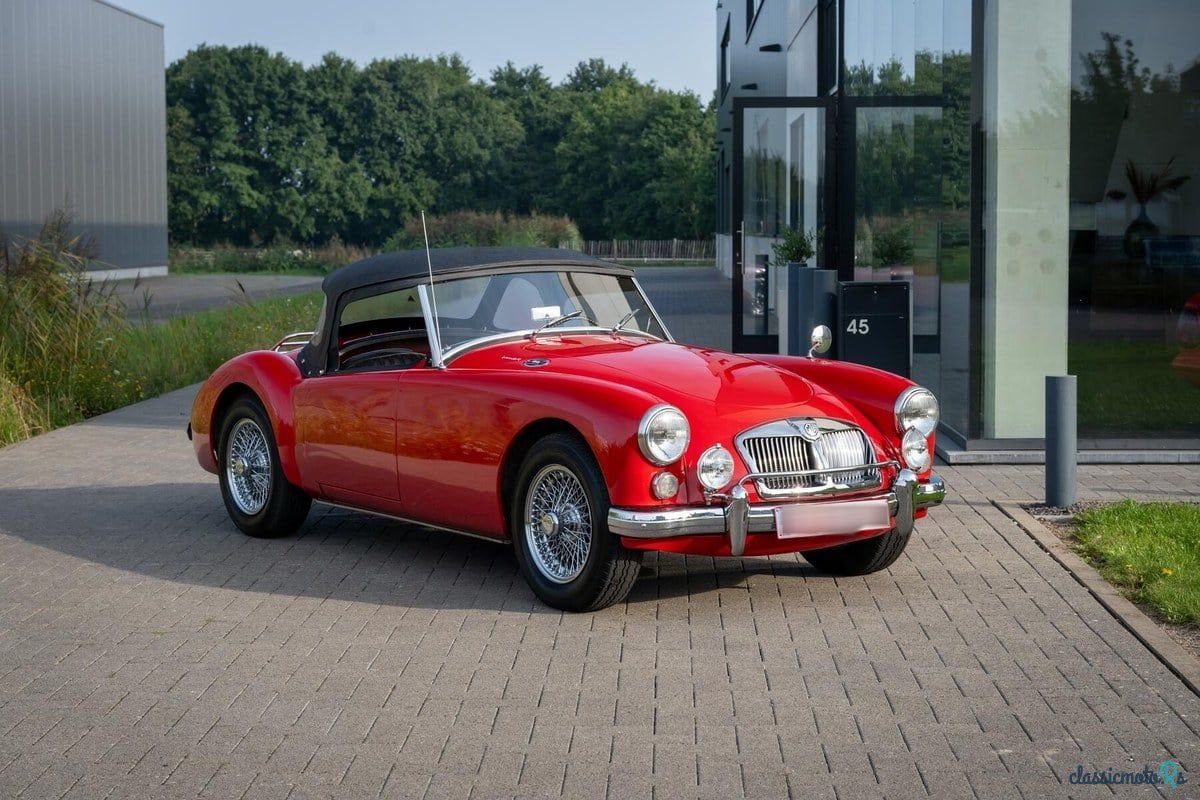 1962' MG MGA photo #2