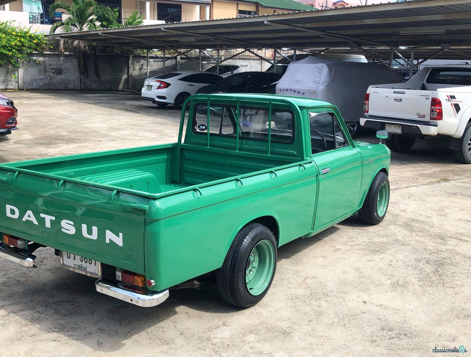 1968' Datsun 520 photo #4