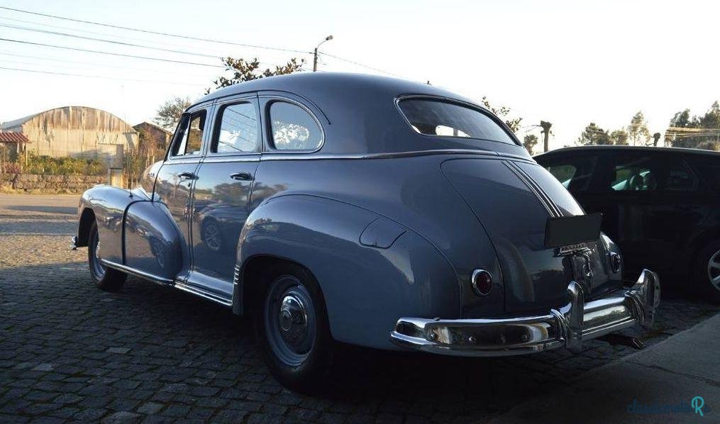 1948' Pontiac Silver Streak photo #1