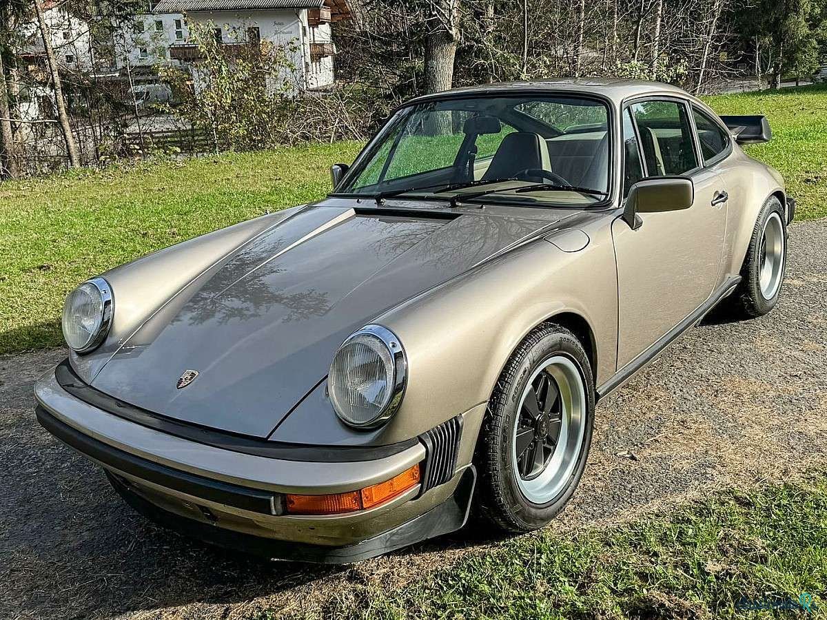 1980' Porsche 911 photo #1