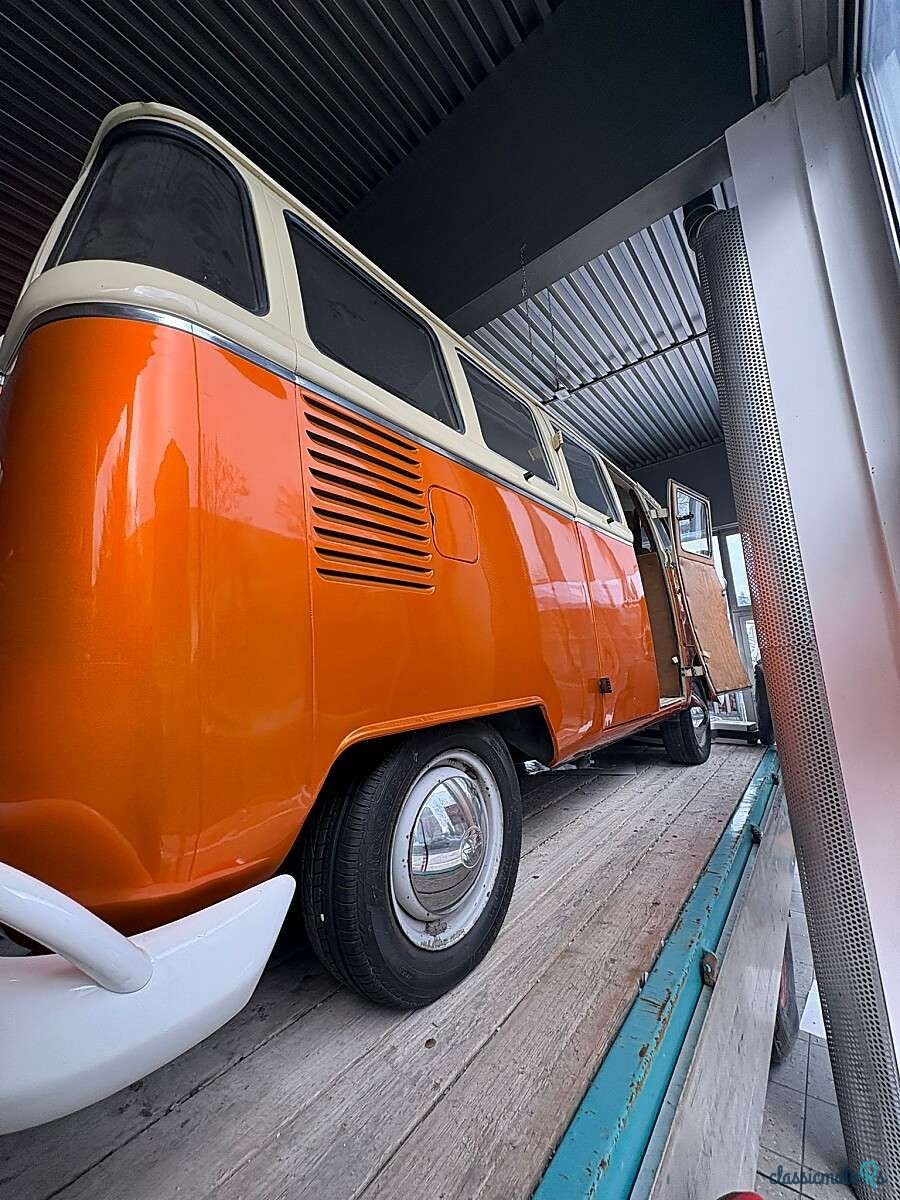 1975' Volkswagen T1 photo #4