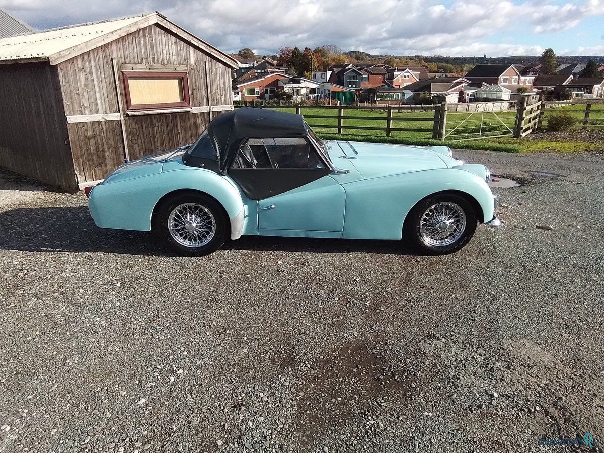 1960' Triumph TR3 photo #5