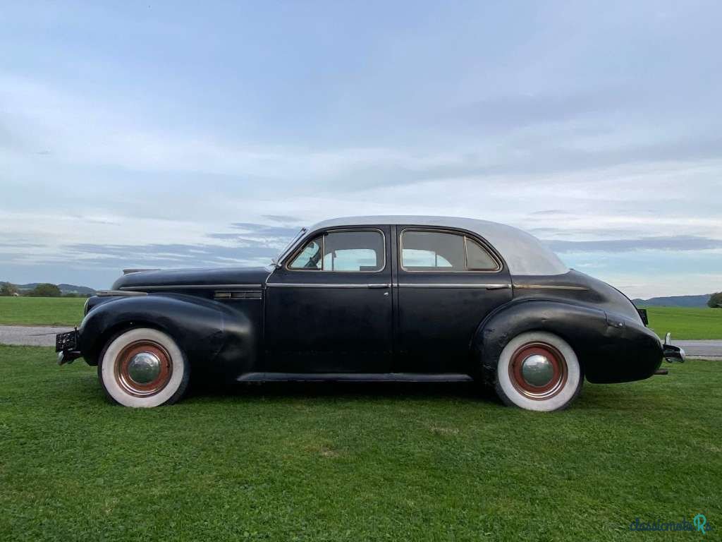 1940' Buick Super Eight Series 51 photo #3