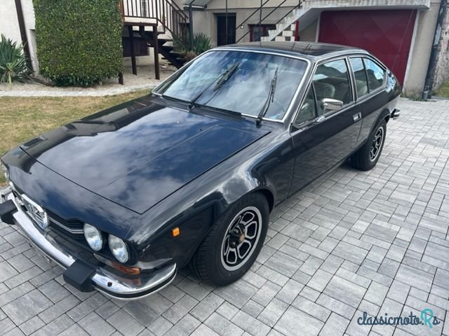 1977' Alfa Romeo GTV photo #1