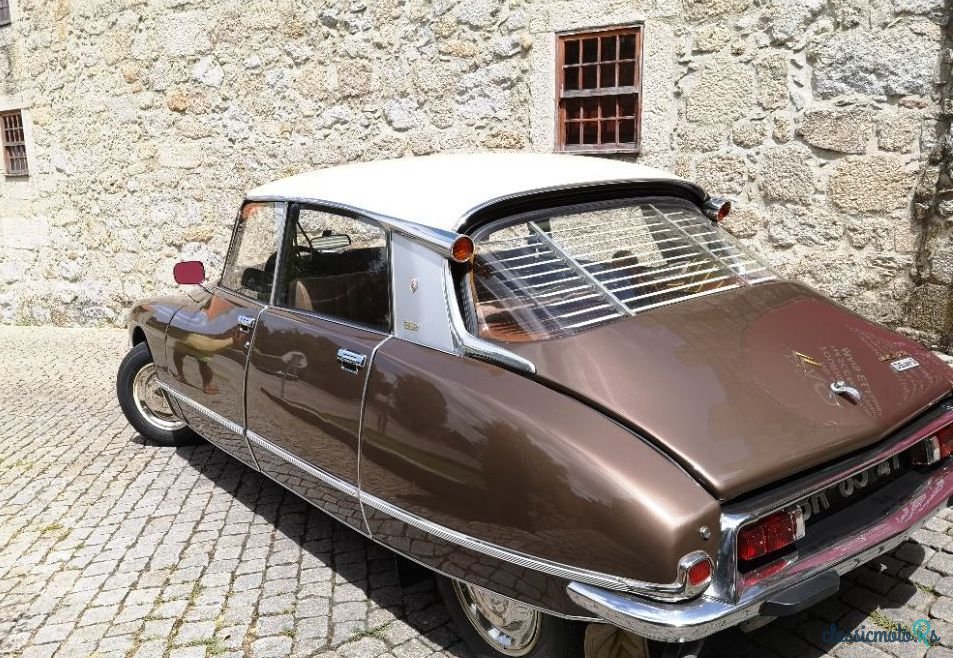 1974' Citroen DS photo #1