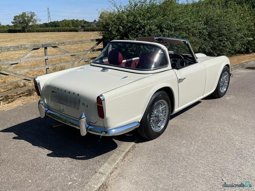 1963' Triumph TR4 photo #5