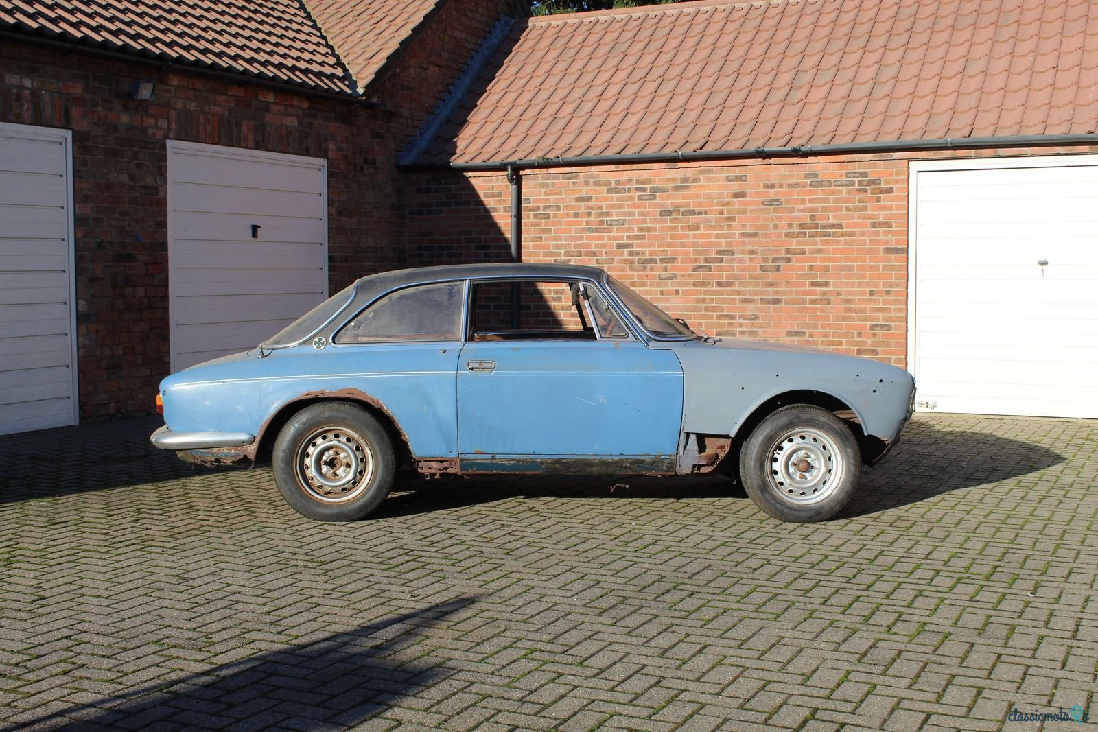 1968' Alfa Romeo Gt Junior photo #5