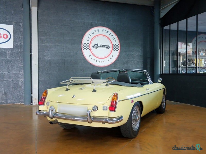 1969' MG MGC photo #3