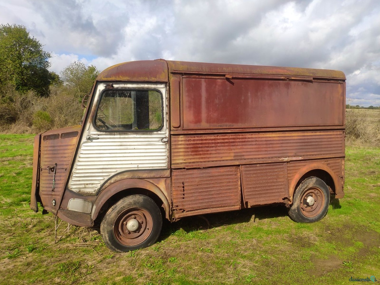 1965' Citroen Hy Type 72 photo #2