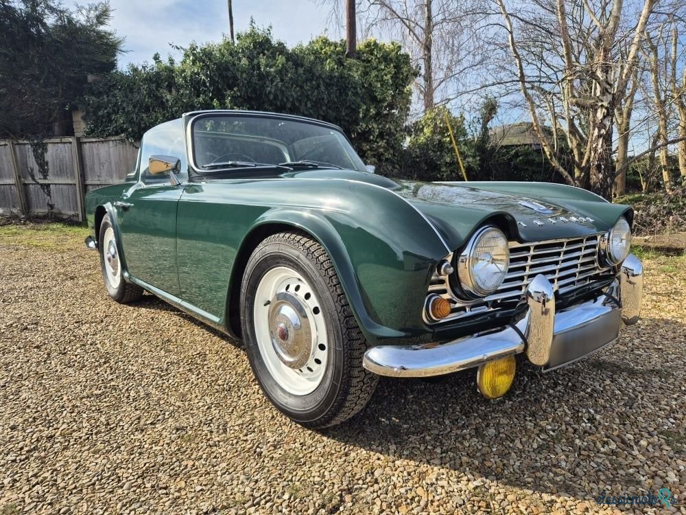 1964' Triumph TR4 photo #1