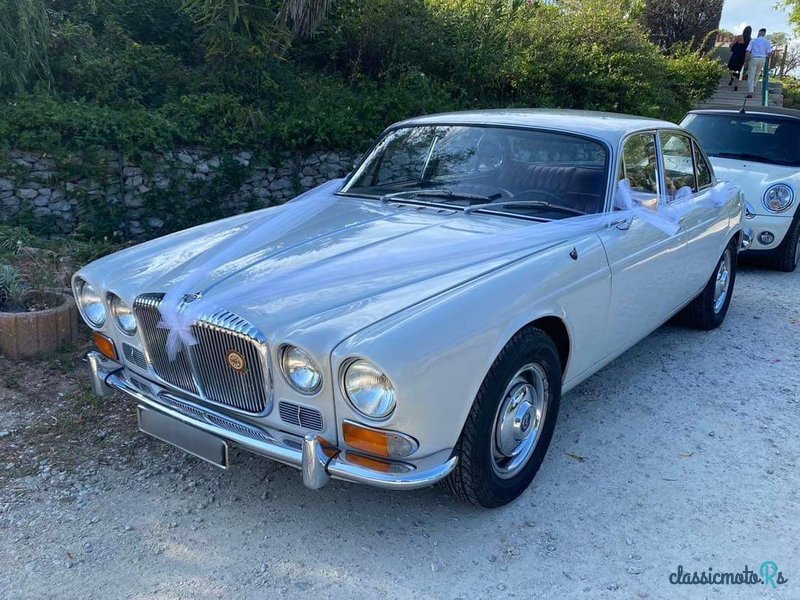 1970' Jaguar Daimler photo #1