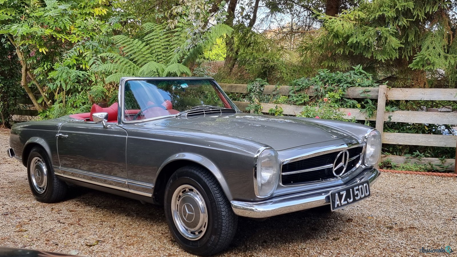 1966' Mercedes-Benz 230 photo #1