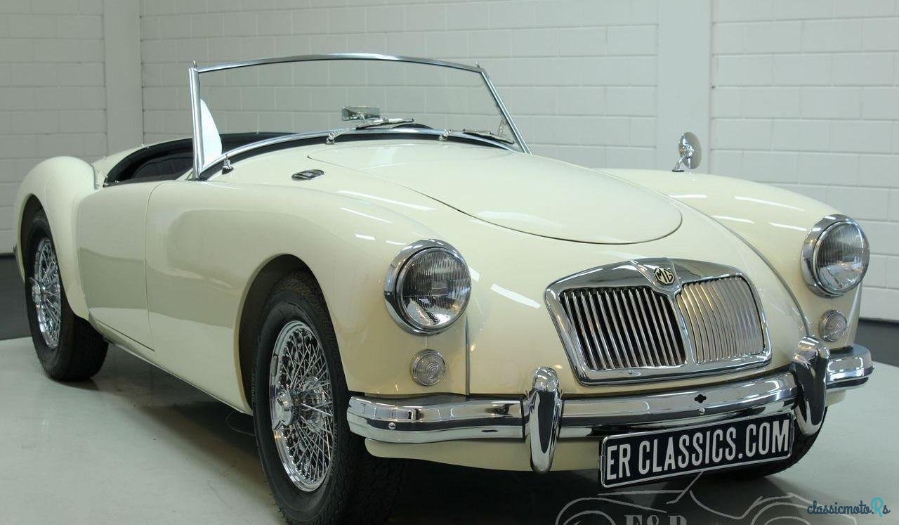 1958' MG MGA photo #2