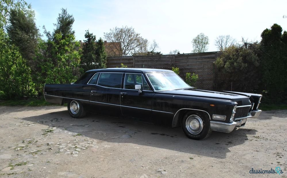 1968' Cadillac Fleetwood photo #2