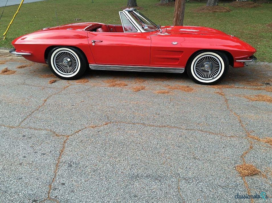 1963' Chevrolet Corvette photo #2