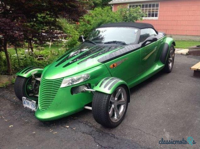 2000' Plymouth Prowler Custom photo #6